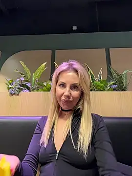 LisaMurr's cam snapshot