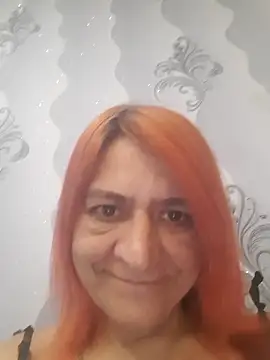 Belowa7362 live sex cam