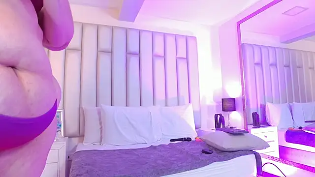 aandreaperez live sex cam