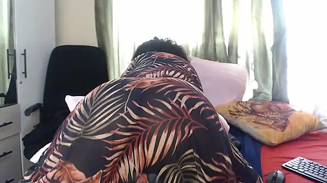 Foxybrownxx1's cam snapshot