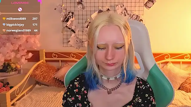 Katia_Kim's cam snapshot