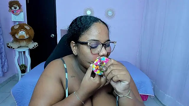 bbw_charlote's cam snapshot