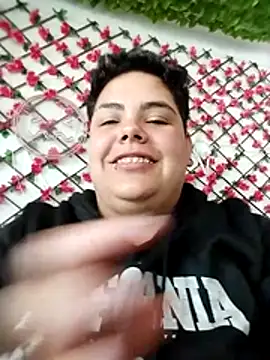 Hailey_Curvy's cam snapshot