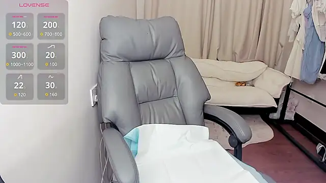 linlinjiang33's cam snapshot