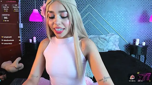 Aleja_bloom's cam snapshot