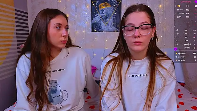 MelanieTwice live sex cam