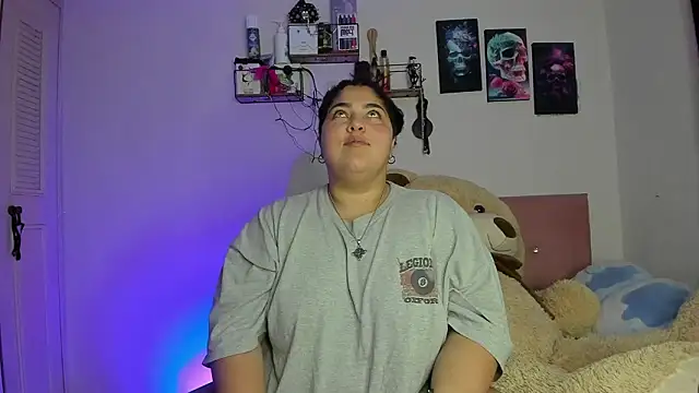 kendra_lil_evill's cam snapshot