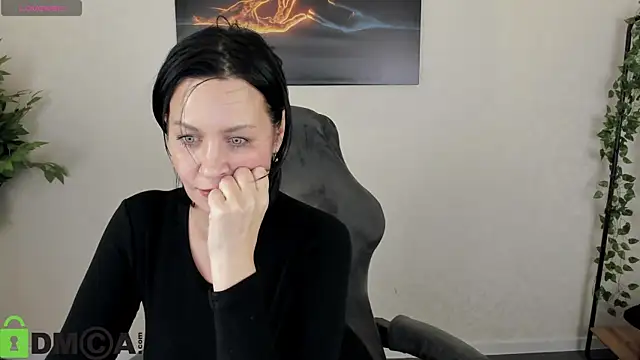 Sara_Devills live sex cam