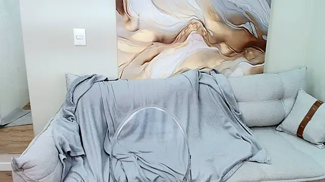 Shirley_Long's cam snapshot