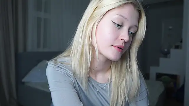 TaraBomstad live sex cam