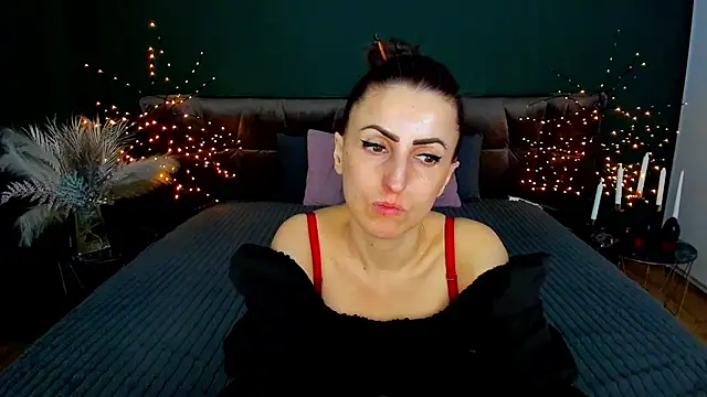 Rebecca_Diamond live sex cam