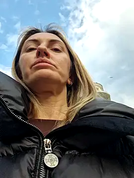 Miss____Mia_'s cam snapshot