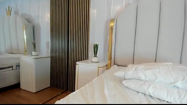 Sweet_kitty1_'s cam snapshot