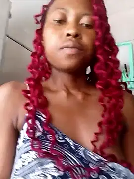 Sweethoneypot25's cam snapshot