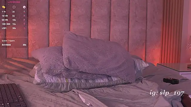 sara_lopee1 live sex cam