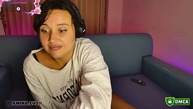 AminaCharm live sex cam