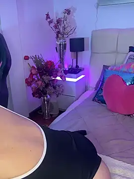 EvelinaGrey live sex cam