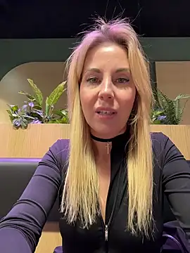 LisaMurr's cam snapshot