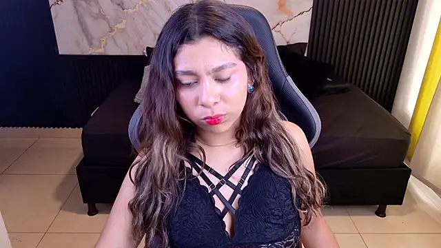 Sophie19__'s cam snapshot