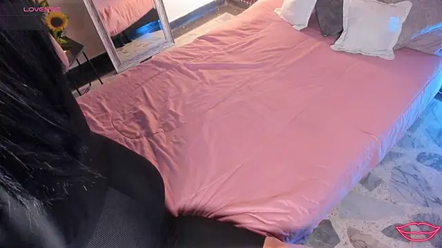 Veronicalanx1 live sex cam