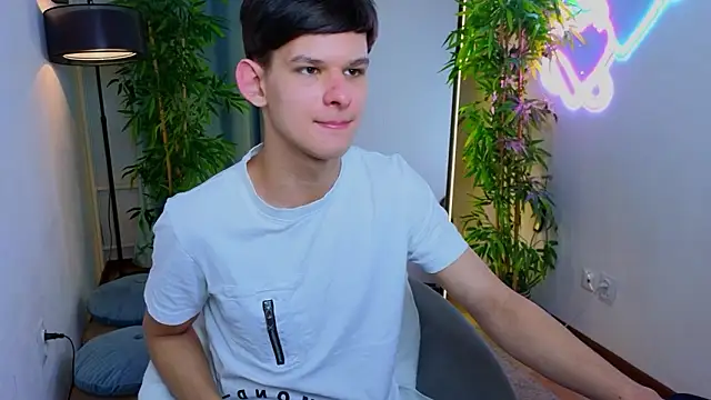 _jamesgray_'s cam snapshot