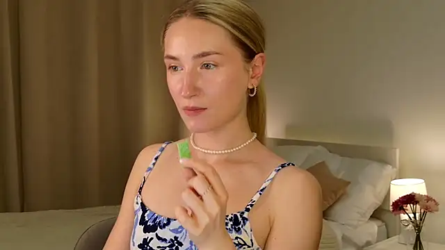 bella__rose live sex cam