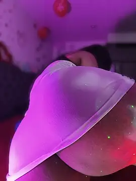 Gabilicious25 live sex cam