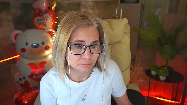 MiaRossy's cam snapshot