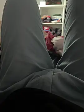 Enzo_2763 live sex cam