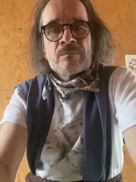 GioApri live sex cam