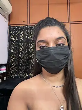 Sirishateluguammai's cam snapshot