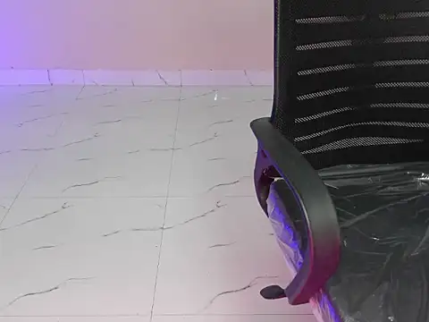 Saanvi_01's cam snapshot