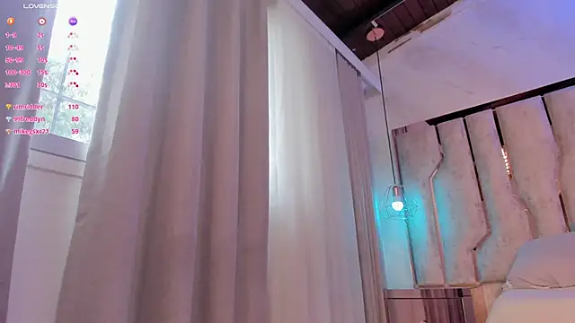 ari_monet live sex cam