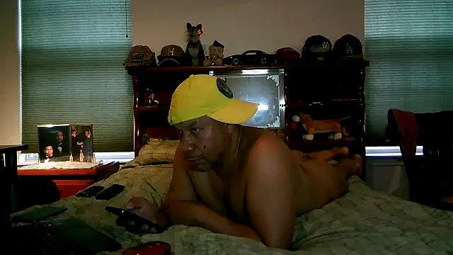 pimpdaddy4ever's cam snapshot