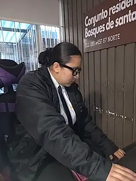 Cute_Penelope live sex cam