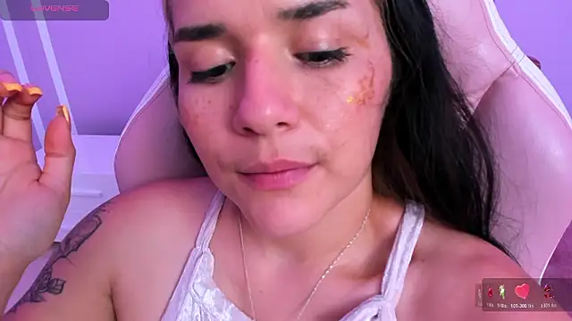 miaa_cutee2's cam snapshot