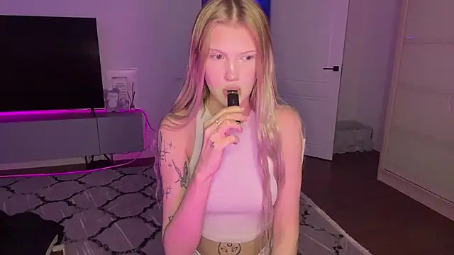 DannSago's cam snapshot