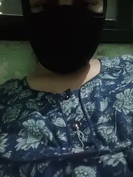 supriyatamil's cam snapshot