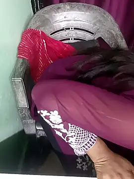 Hey_shiviii's cam snapshot