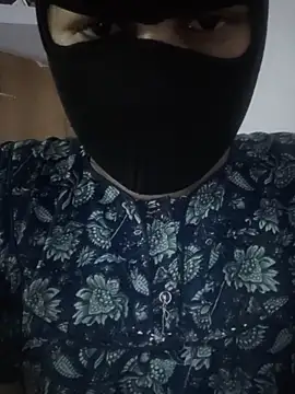 supriyatamil's cam snapshot