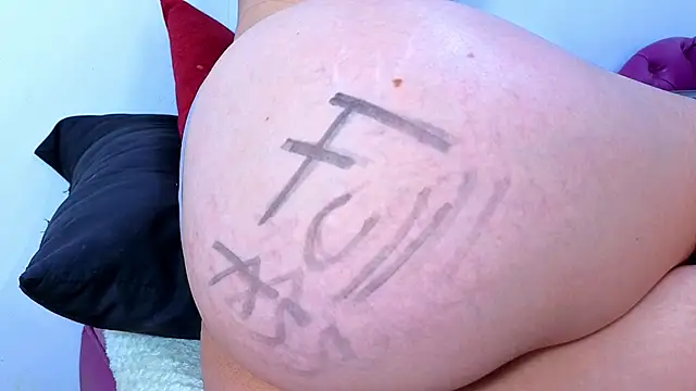 Julieta-Horny-'s cam snapshot