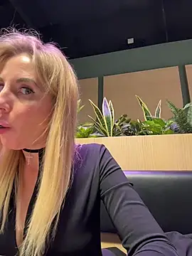 LisaMurr's cam snapshot