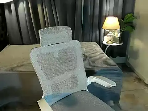 urfanatic_yumi live sex cam