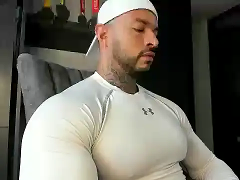 Michael_Fame live sex cam