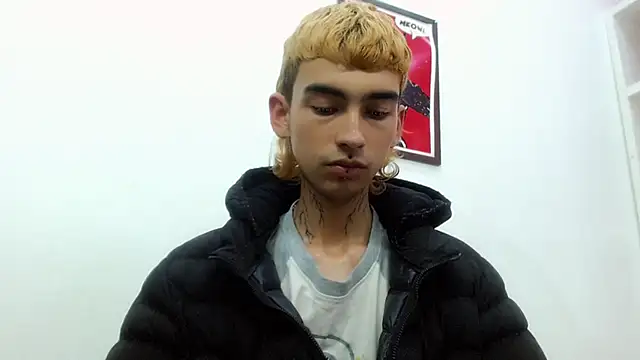 ttimy_x_boy live sex cam