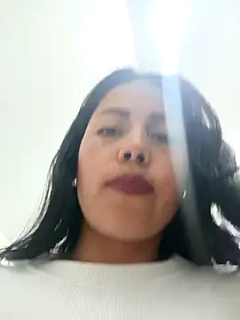 _andrea30 live sex cam