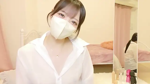 roachan_ live sex cam