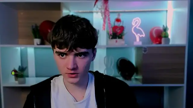 emil_lucky live sex cam