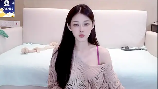 E-ll-A's cam snapshot