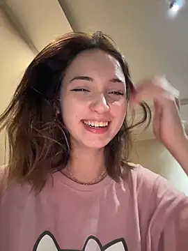 DollyTall live sex cam